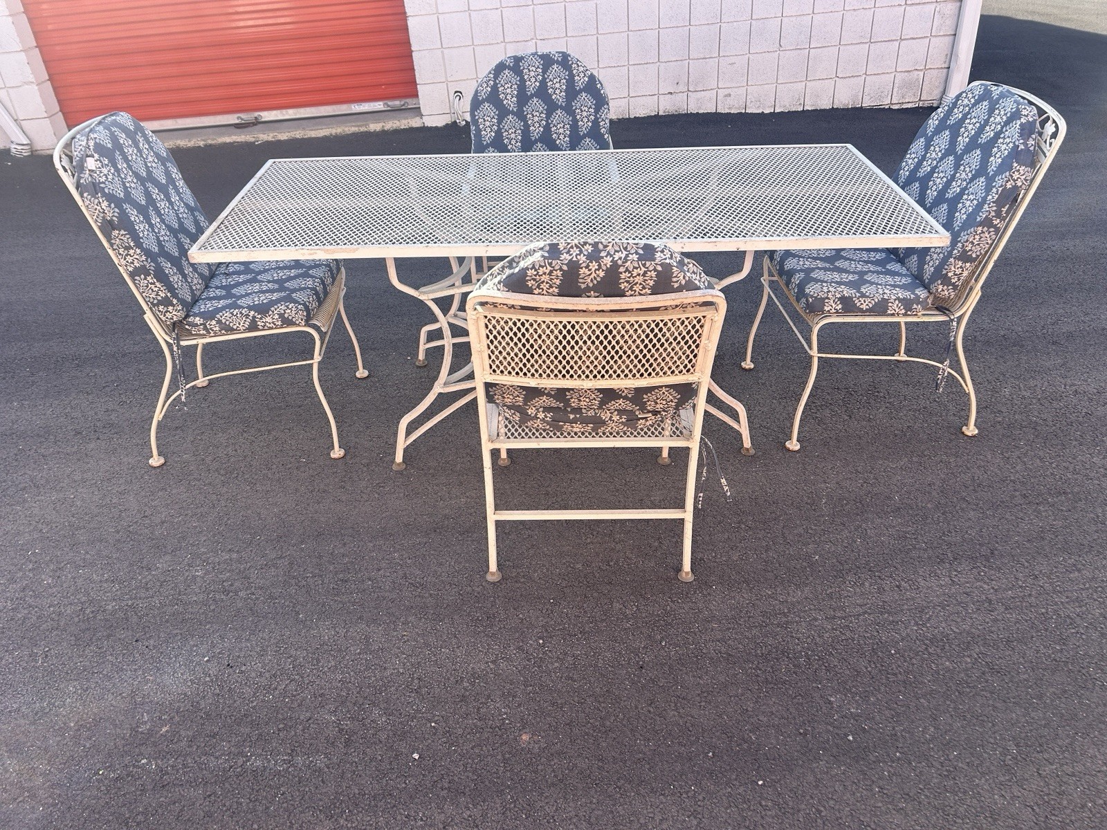 Beautiful Vintage Patio Set Large Table, 4 Chairs And 3 Nestling Side Tables ***