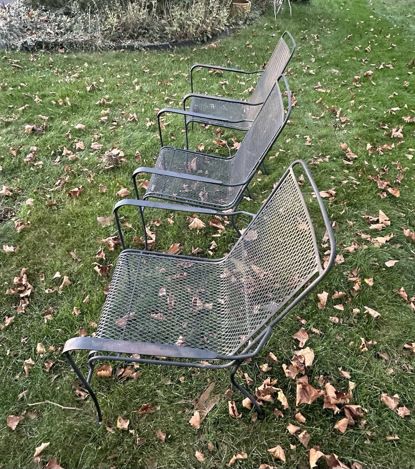 Set Of 3 Vintage Wrought Iron Patio Chairs With Arms Brand & Style Unknown