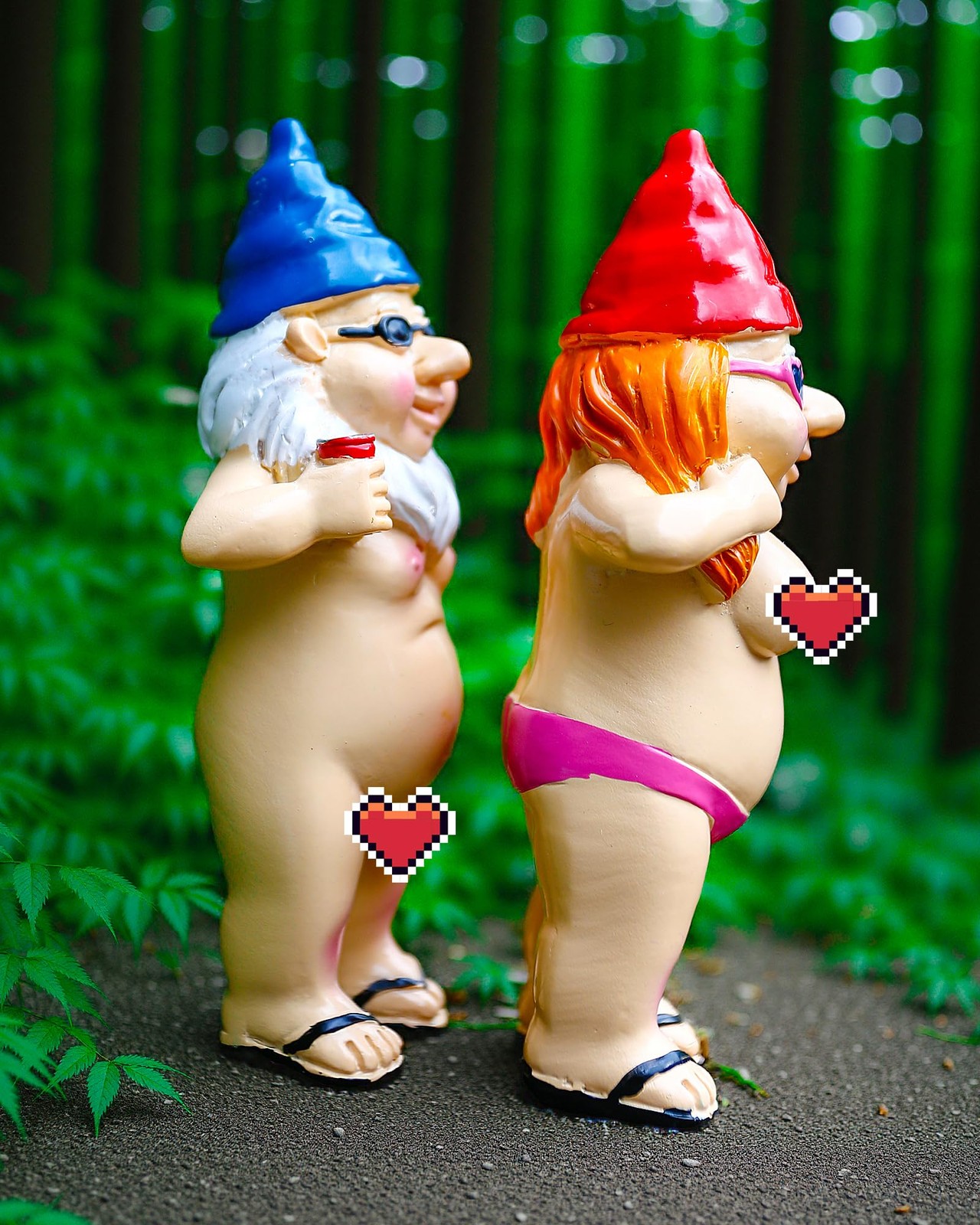 Leverse 2 PCS Garden Gnomes, 4.7 Inch Outdoor Statues, Funny inches, Red