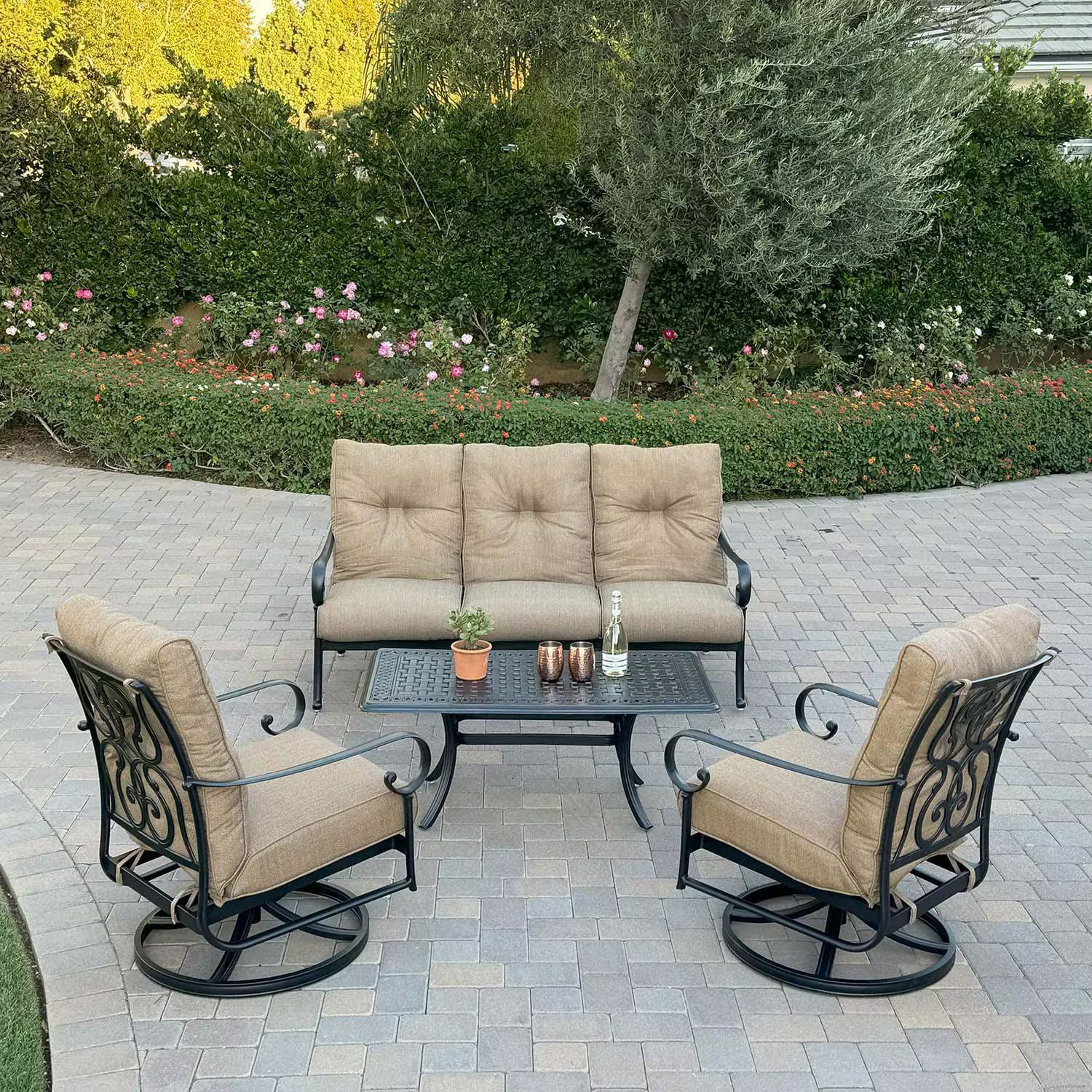 Santa Anita 4 Pc Cast Aluminum Seating Set 48 X 26-in Series 88 Table & Swivel