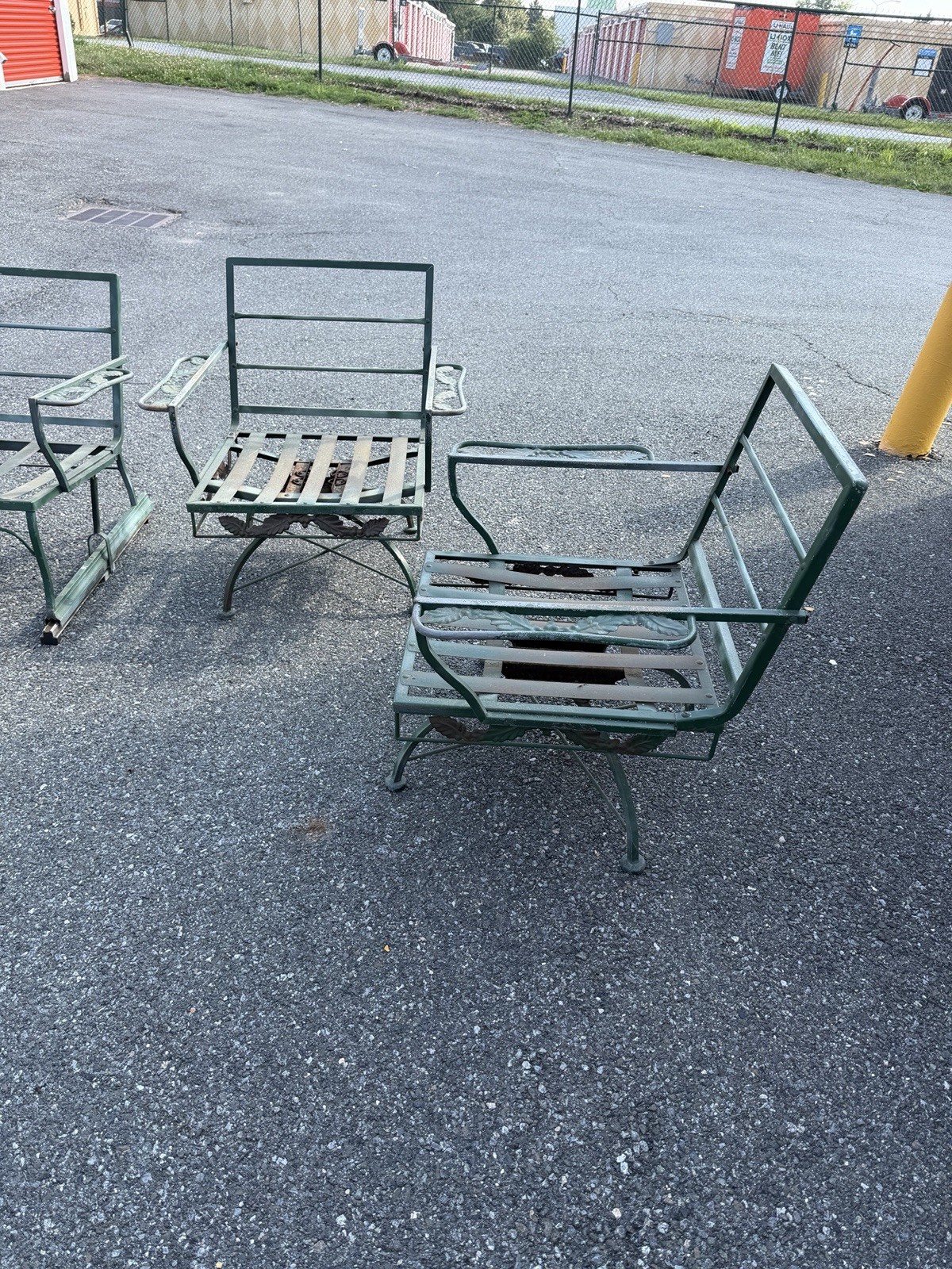Woodard Vintage Wrought Iron 4 Piece Conversation Set *~