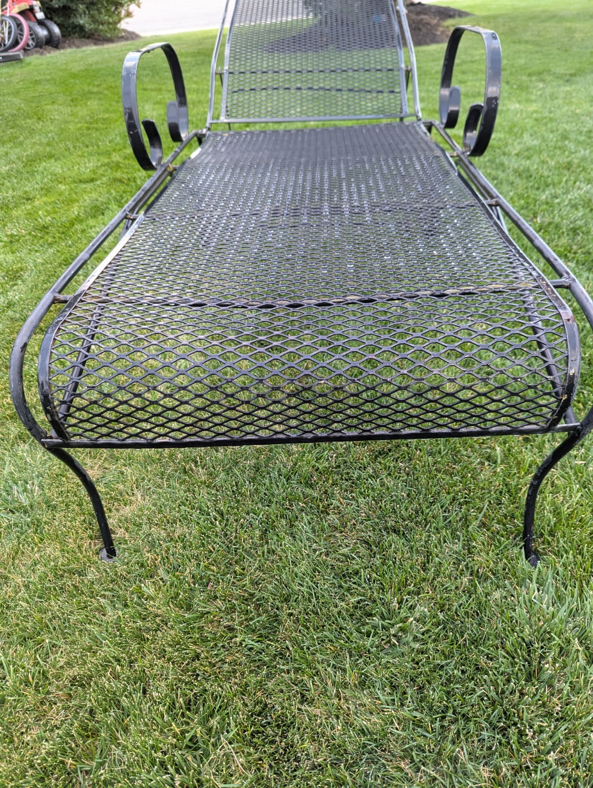 Vintage Wrought Iron Chaise Lounge Chair Patio Furniture Adjustable