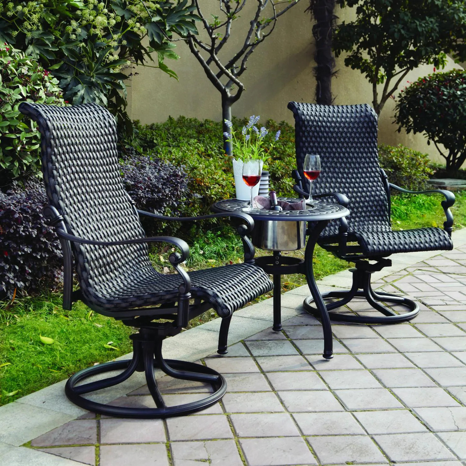 Victoria 3 Pc Resin Wicker Bistro Set 24 Inch Series 60 Ice Bucket End Table &