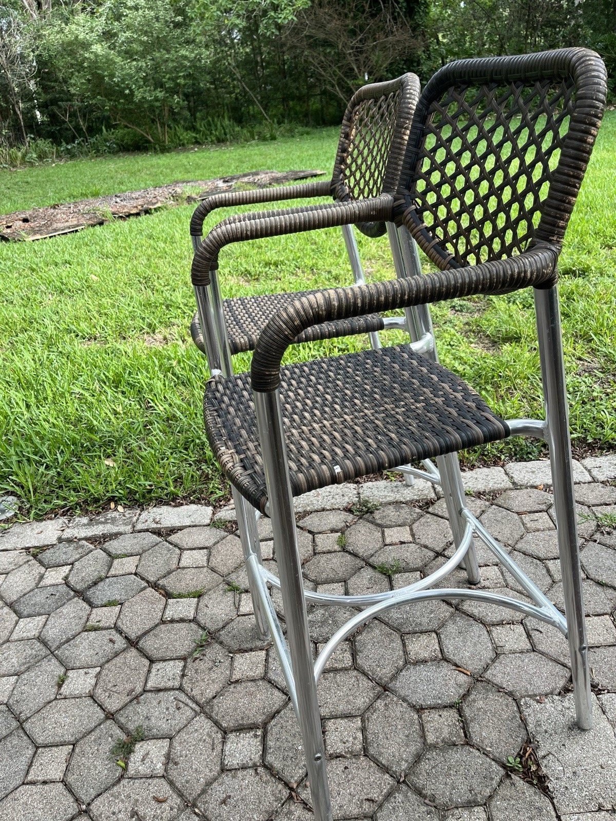 Aluminum Outdoor Bars Tools with Rattan Seat and Backrest. Brown And Beige.(2)