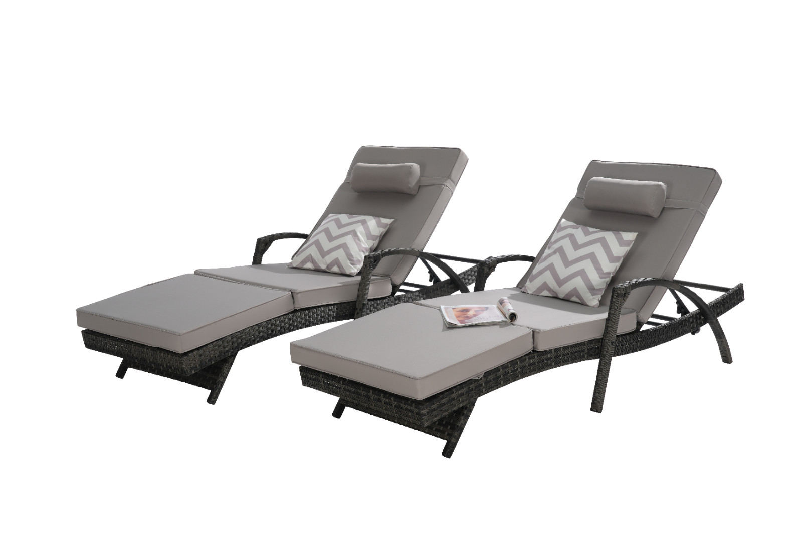Outdoor Wicker Long Reclining Chair Set of 2 w/Cushions Lounge Chair Lawn Beach