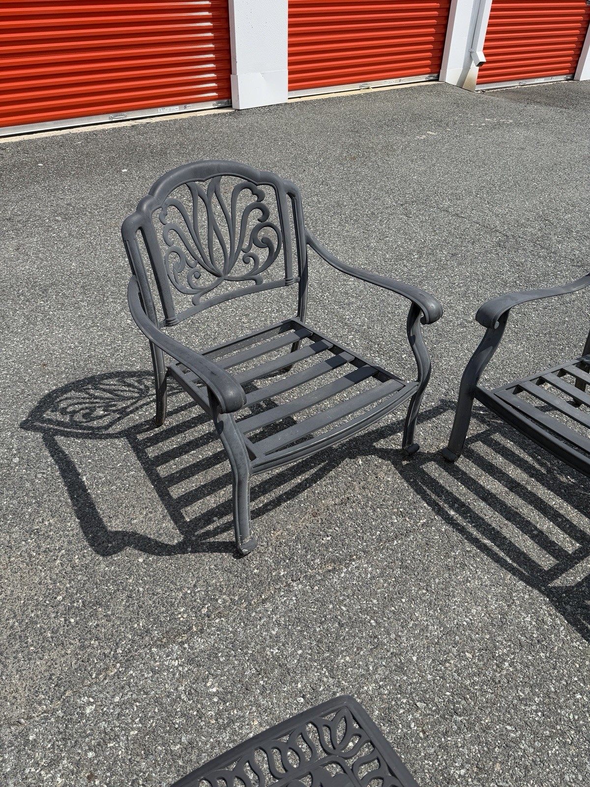 Darlee Cast Conversation Set Bench, 2 Chairs, Coffee Table, Side Table ****