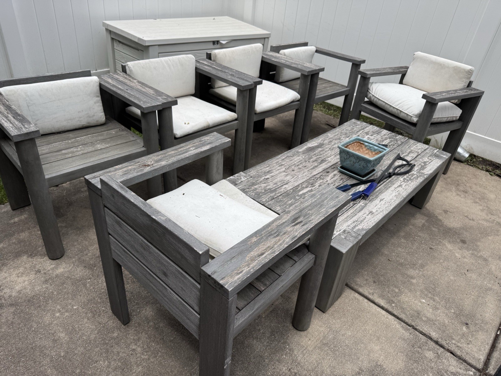 Gray Wood Patio Lounge Set w/ White Cushions, Rectangle Table, Armrest Chairs
