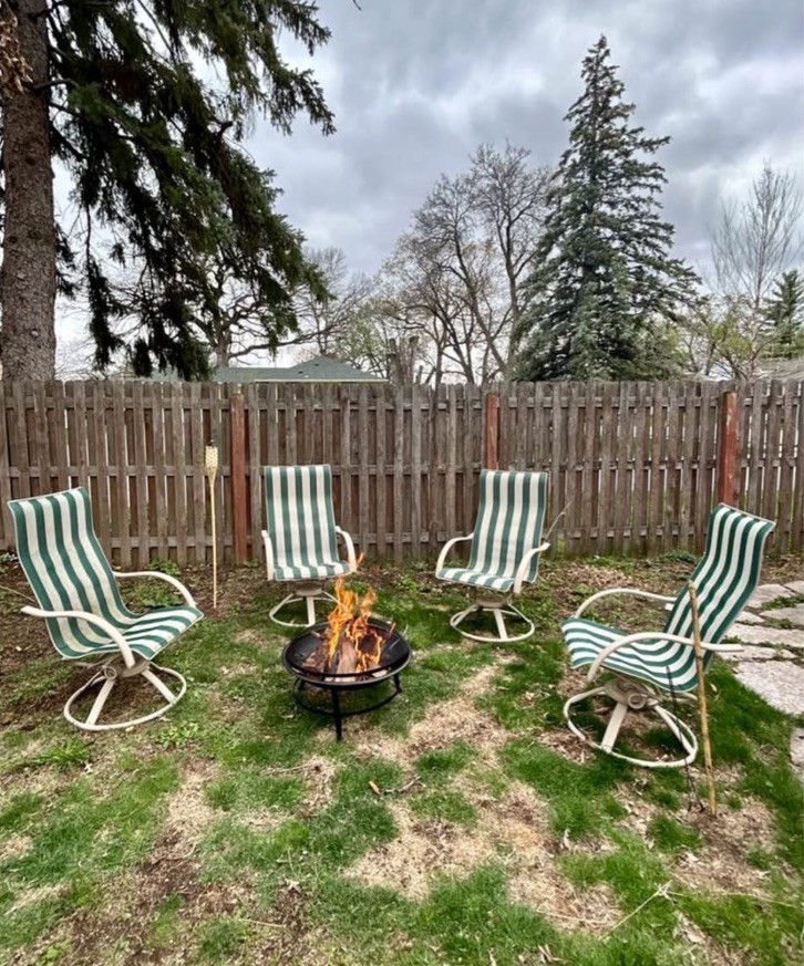 Six-Piece Patio Table & Adorable Striped Chair Set with Umbrella