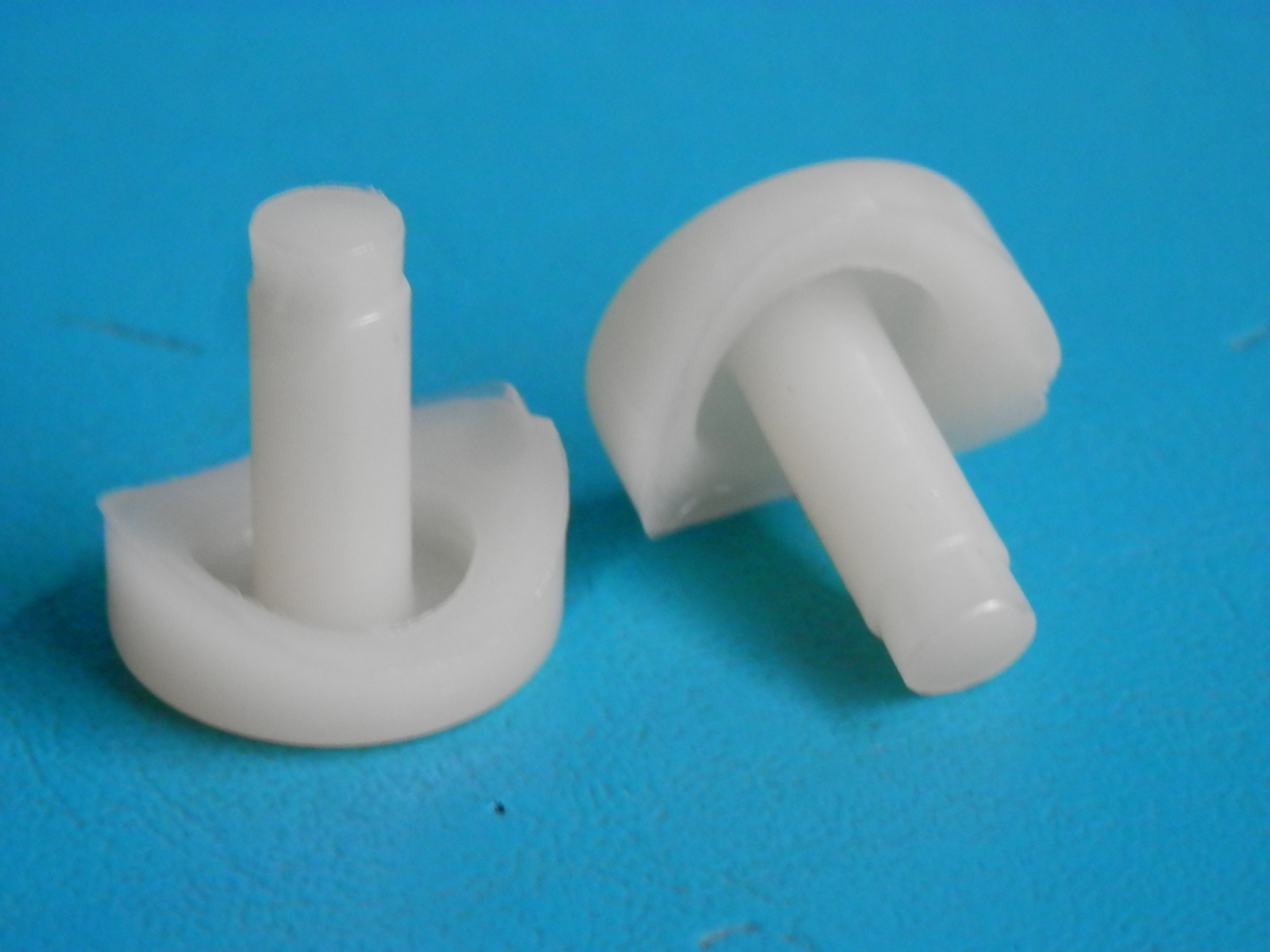 16 New 3/4″ Coved Stem Natural Bumper Glide Patio Outdoor Chair 1/4″ Hole 728