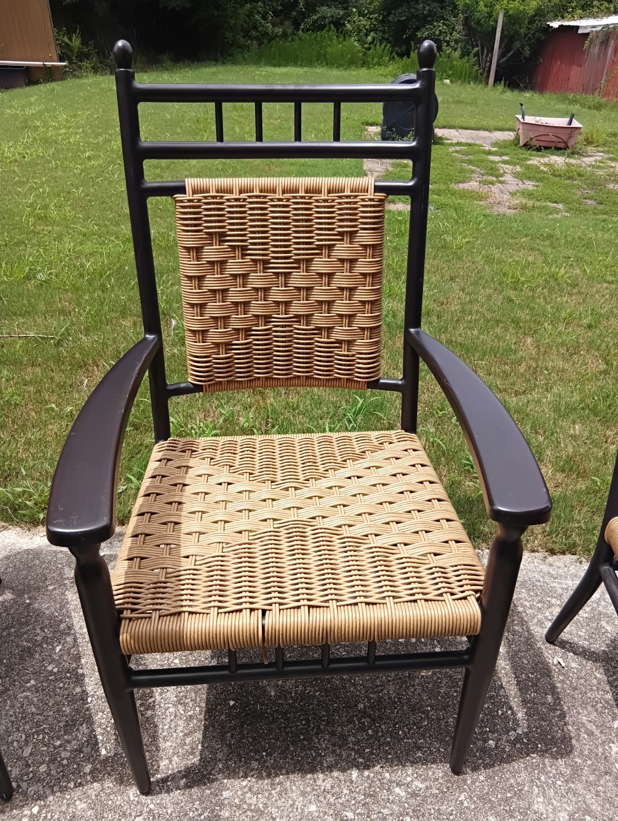 Lloyd Flanders Wicker Outdoor furniture Set Of 4 Chairs And Table
