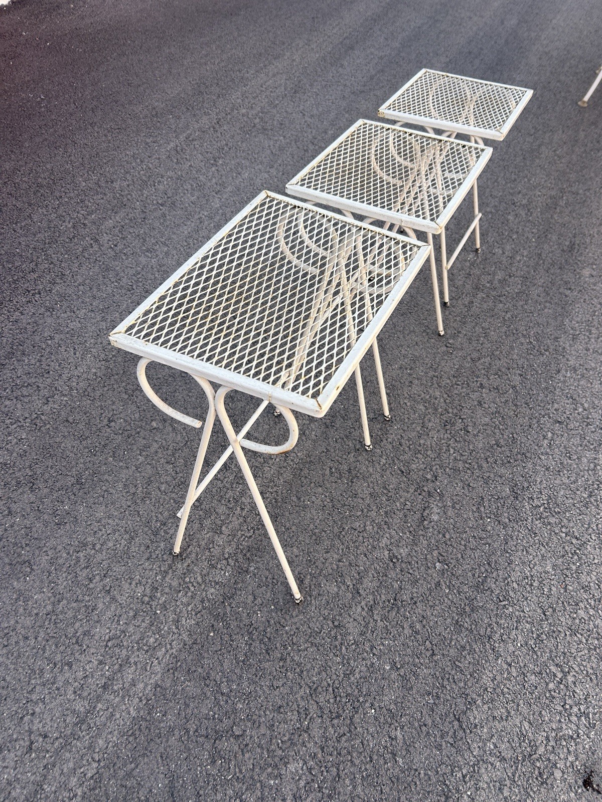 Beautiful Vintage Patio Set Large Table, 4 Chairs And 3 Nestling Side Tables ***