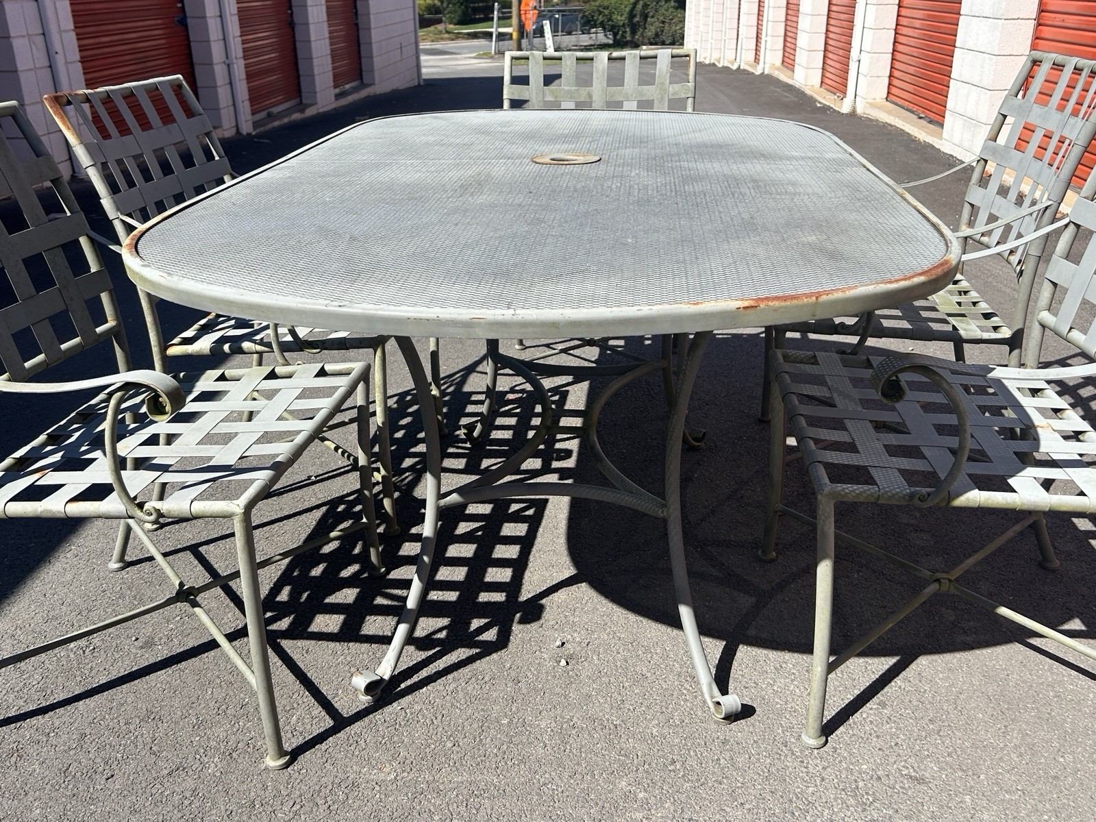 Beautiful Vintage 10 Piece Brown Jordan Patio Set *****