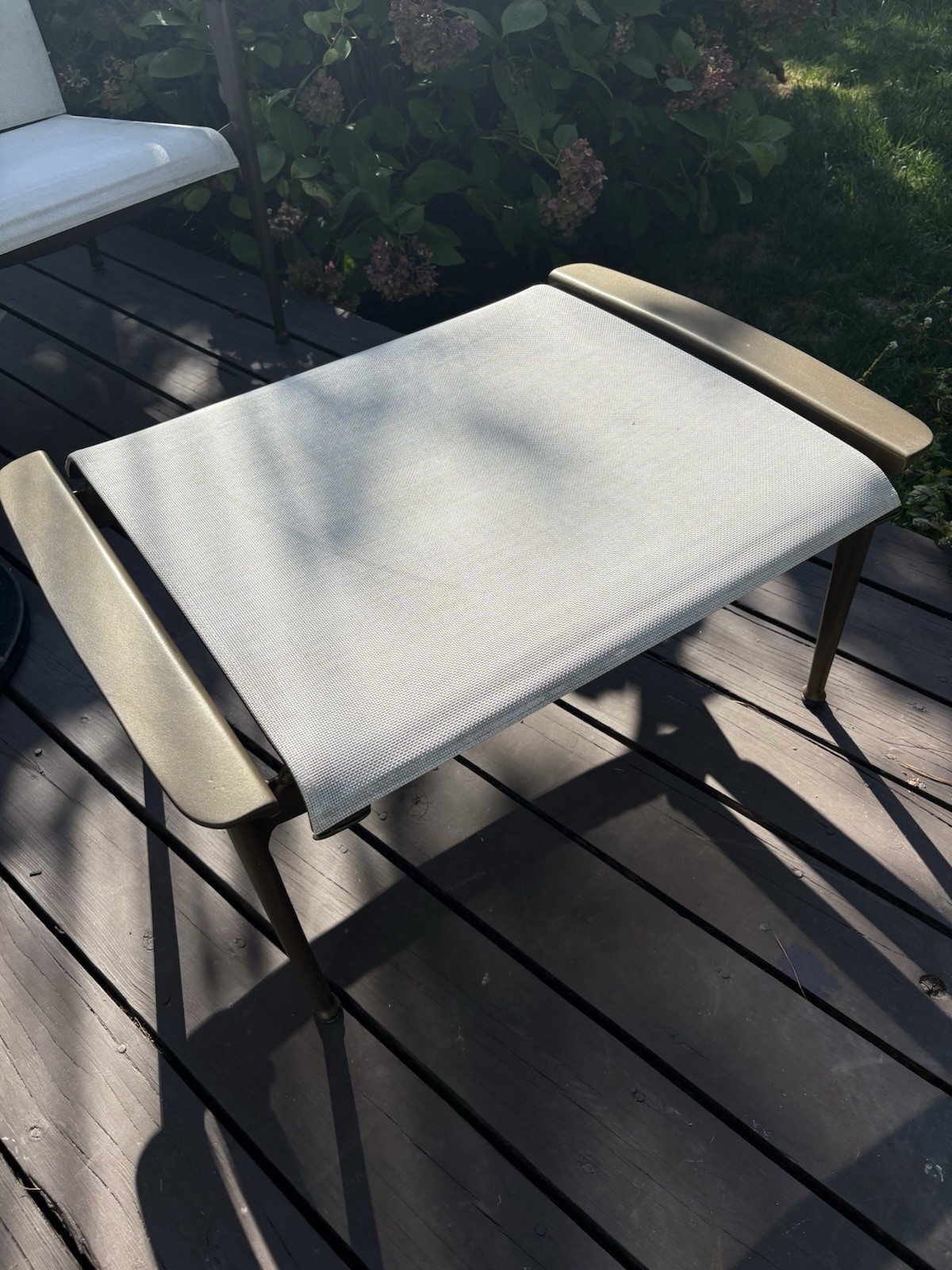 Brown Jordan Flight Patio Set