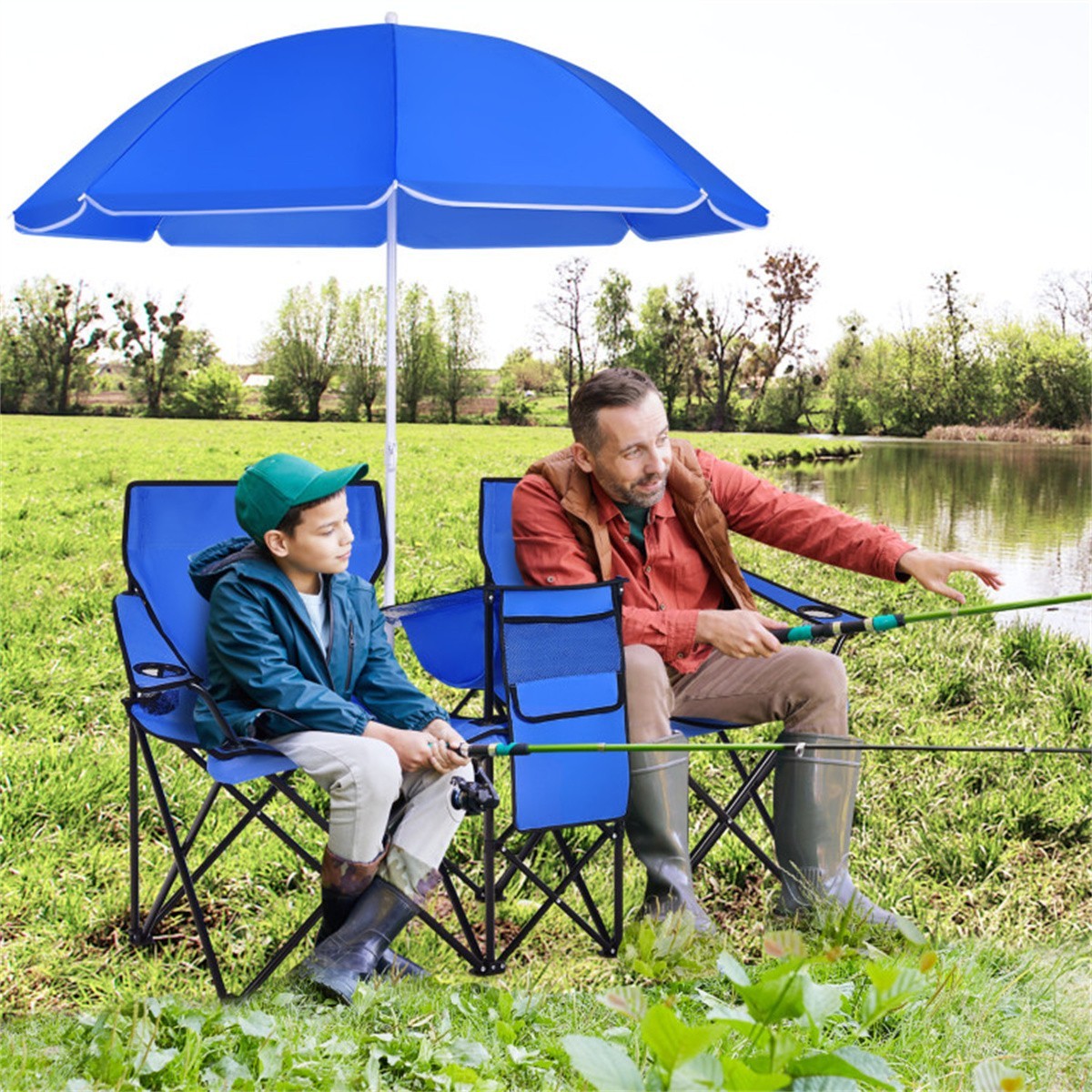 ❄️FREE SHIPPING!❄️2 Foldable Outdoor Chairs & Umbrellas 4 Camping or Tailgating!