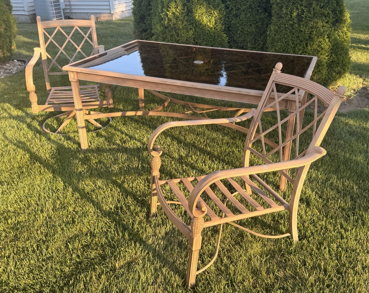 Hampton Bay 7-Piece Patio Set. Glass Table & 2 Swivel 4 Stationary Chairs.