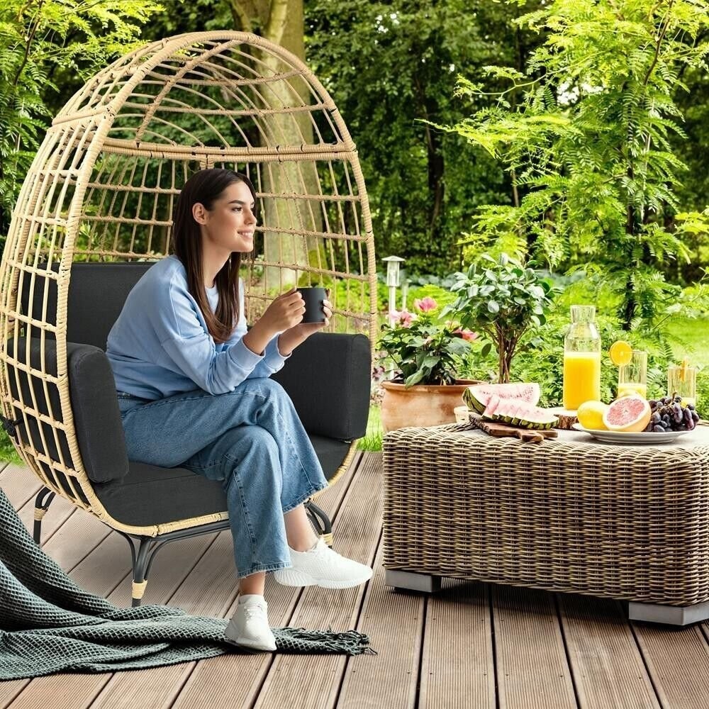 SereneLife Wicker Rattan Sofa Chair-Indoor/Outdoor Egg Chair for Patio Backyard