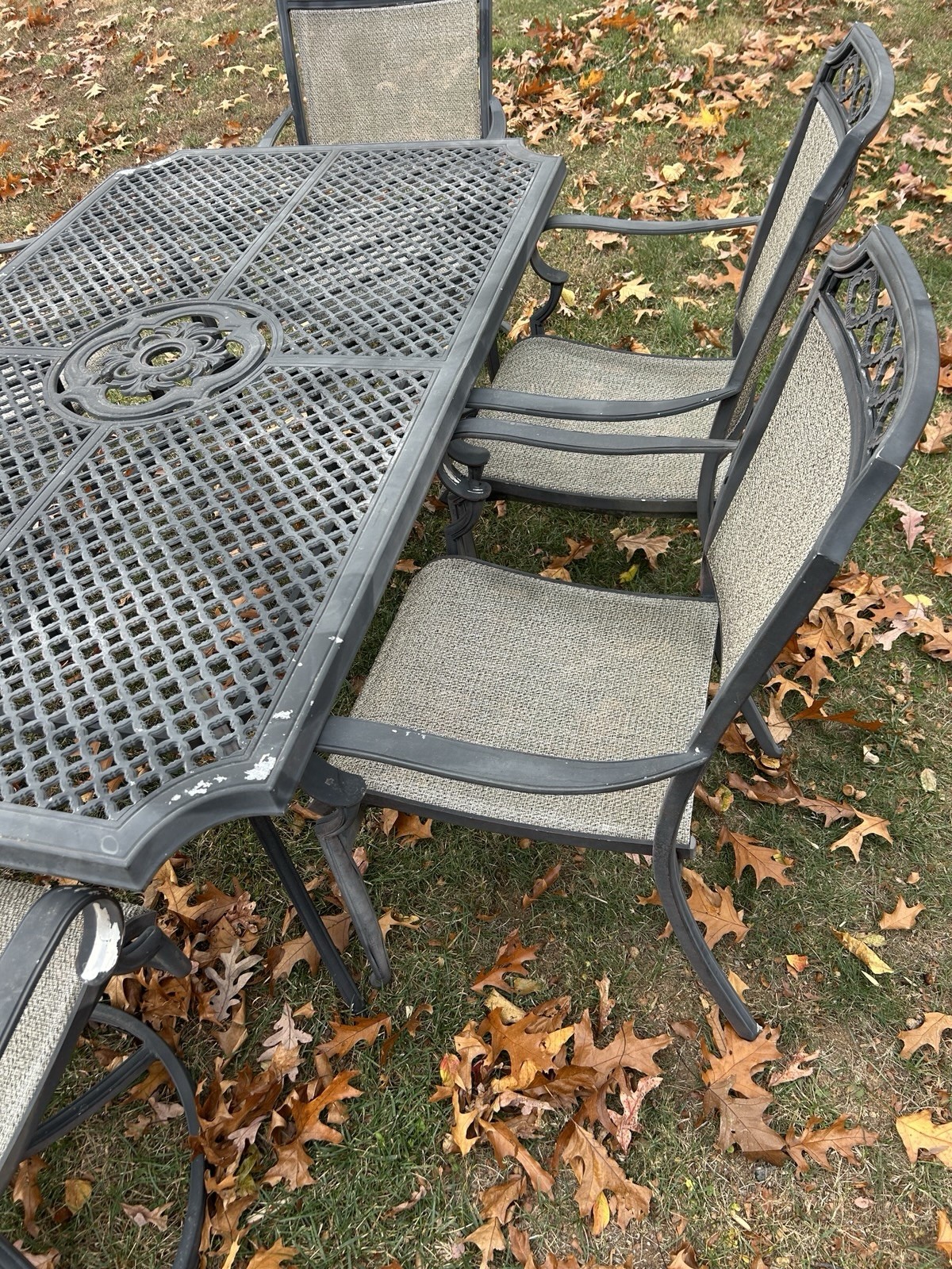 Aluminum Patio Set Table And 6 Chairs *