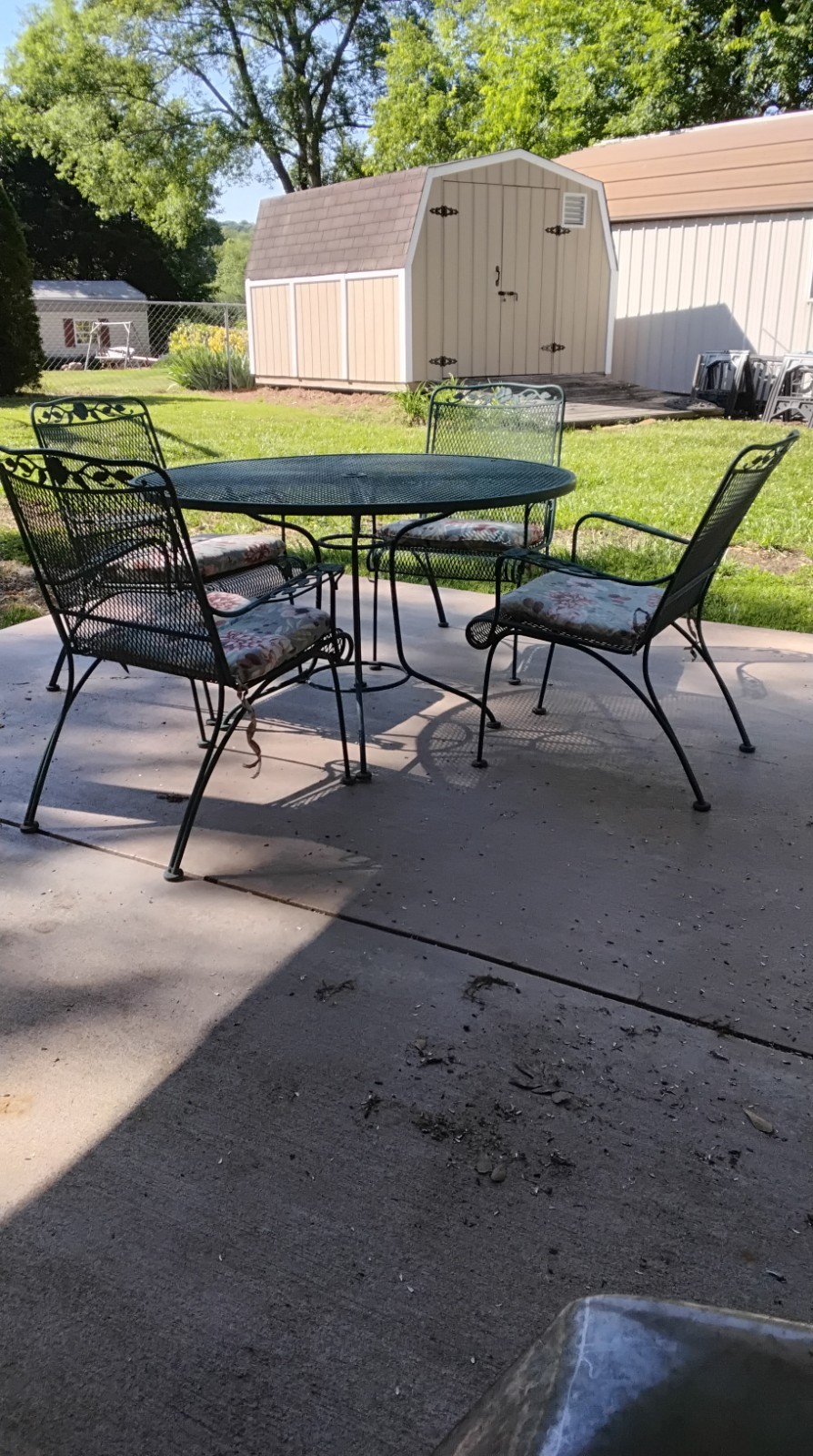 Metal Patio Set 5 PC 4 Chairs And A Table Very Heavy – Steel
