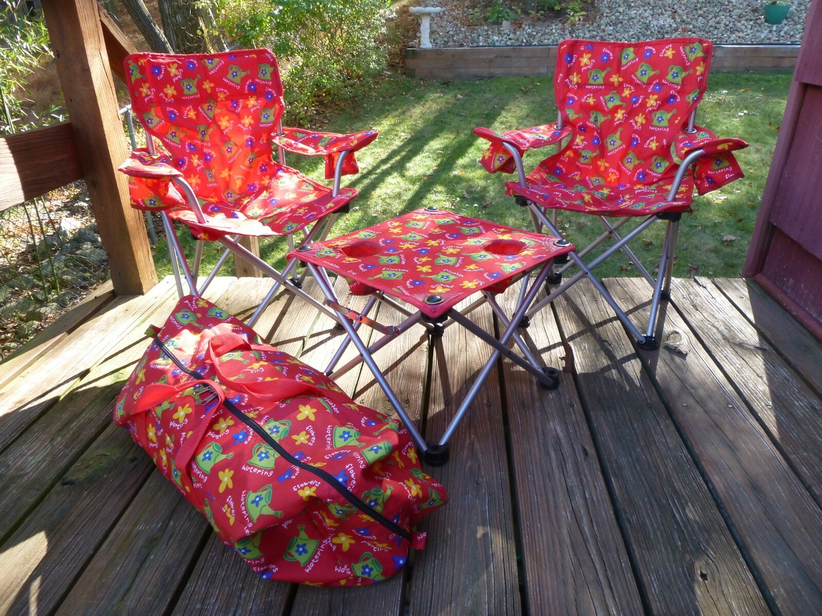 Child’s Portable Folding Out/Indoor Picnic Set-2 Chairs & Table-USED-LOCAL P/U