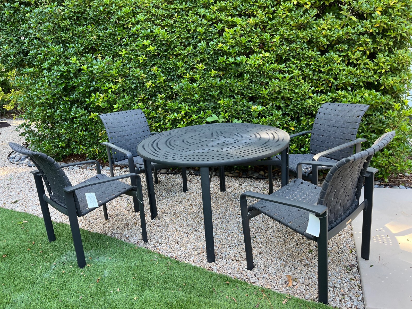 Rare use Brown Jordan Patio Dining Set SIROCCO table with 4 arm chairs in Pewter