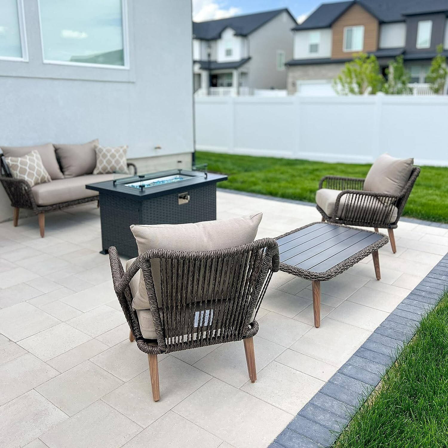 Patio(4-piece) with hand-woven rattan Aluminum frame (4 seats in Khaki)