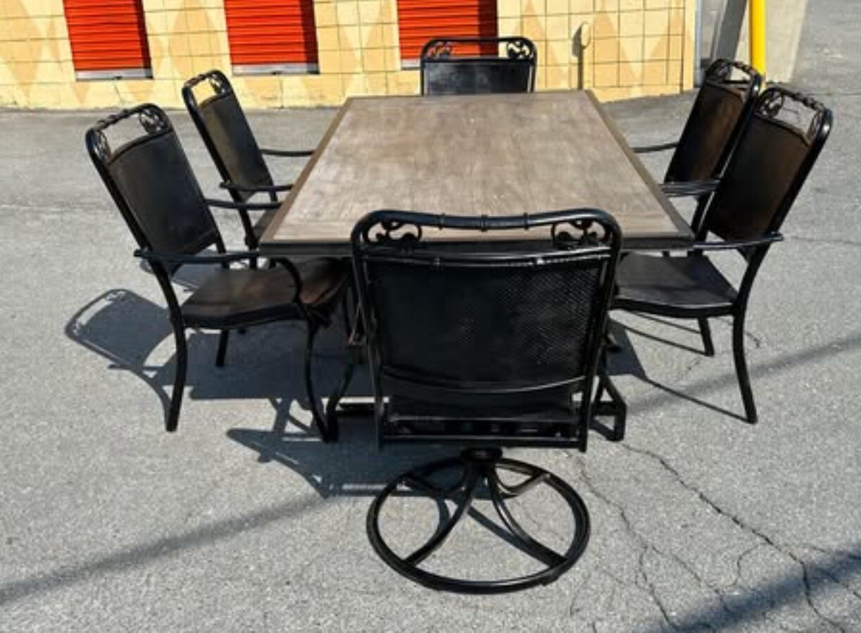 Beautiful Aluminum Patio Set Large Table And 6 Chairs *