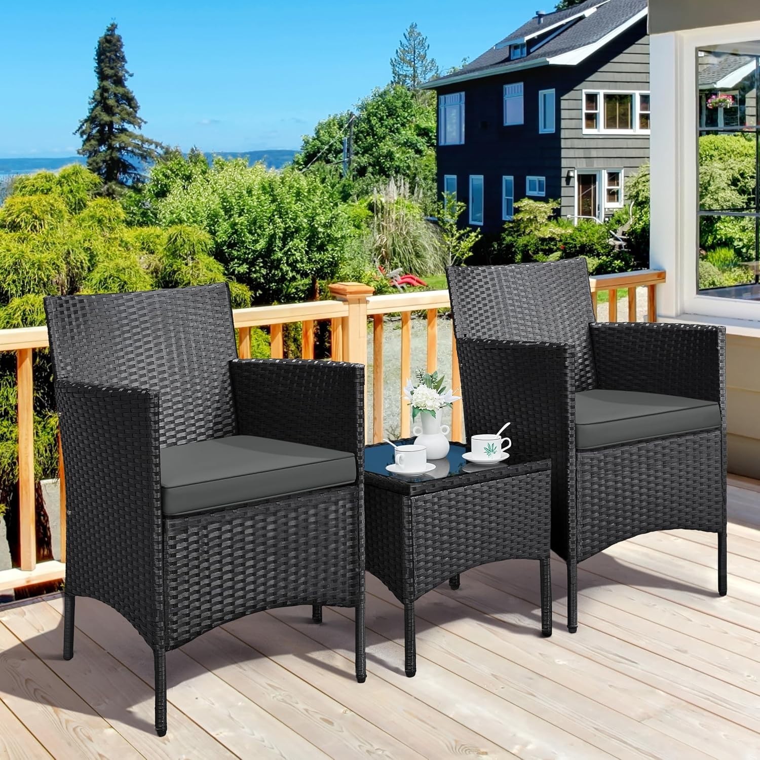Comfortable 3-Piece Outdoor Seating Set: Easy Assembly, Soft Cushions Included