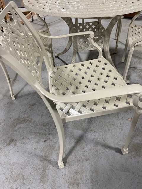 CAST ALUMINUM PATIO DINING SET